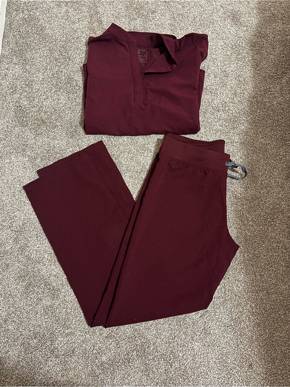 Figs burgundy set rafeala top